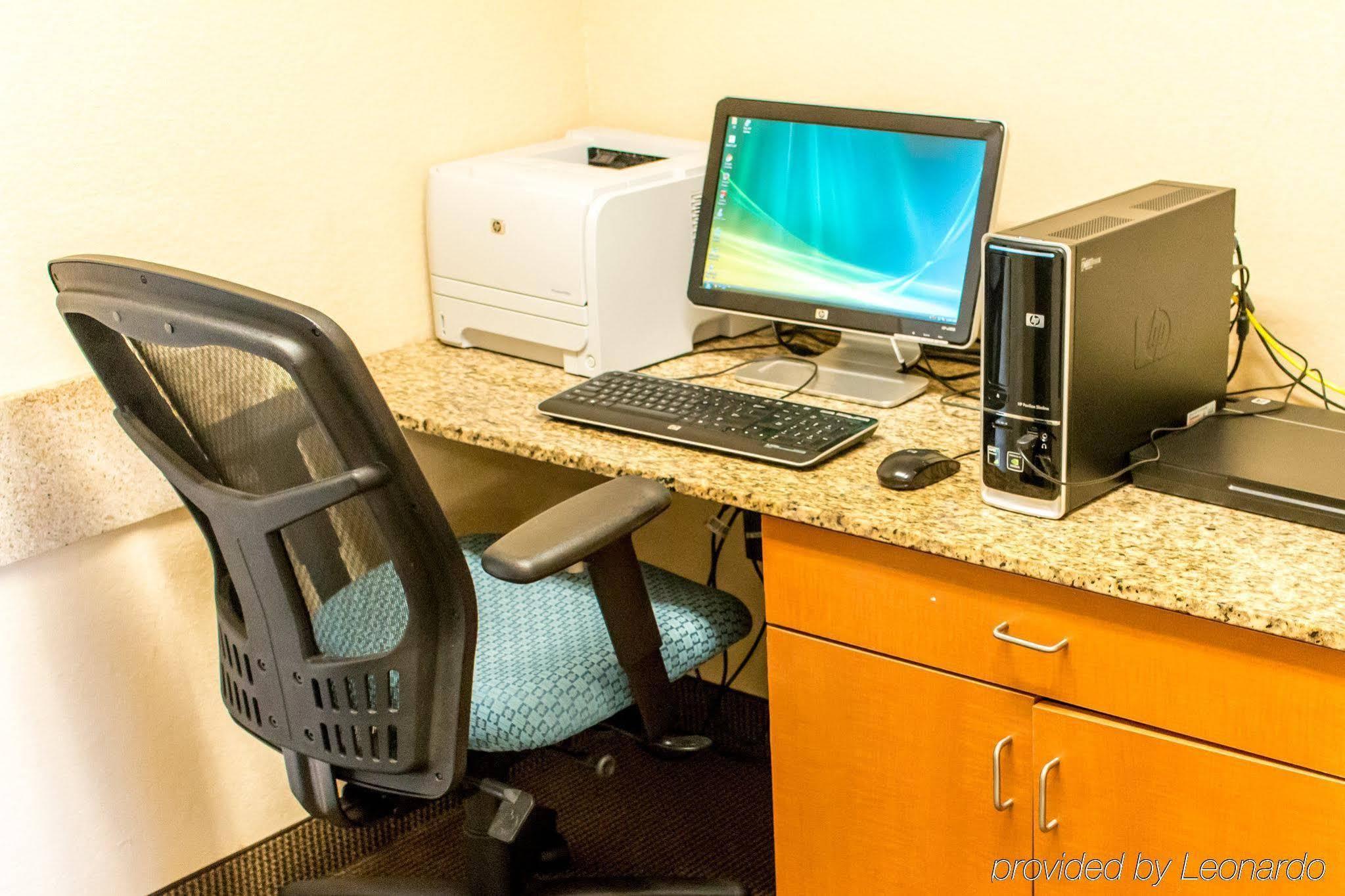 Candlewood Suites Sumter By Ihg Экстерьер фото