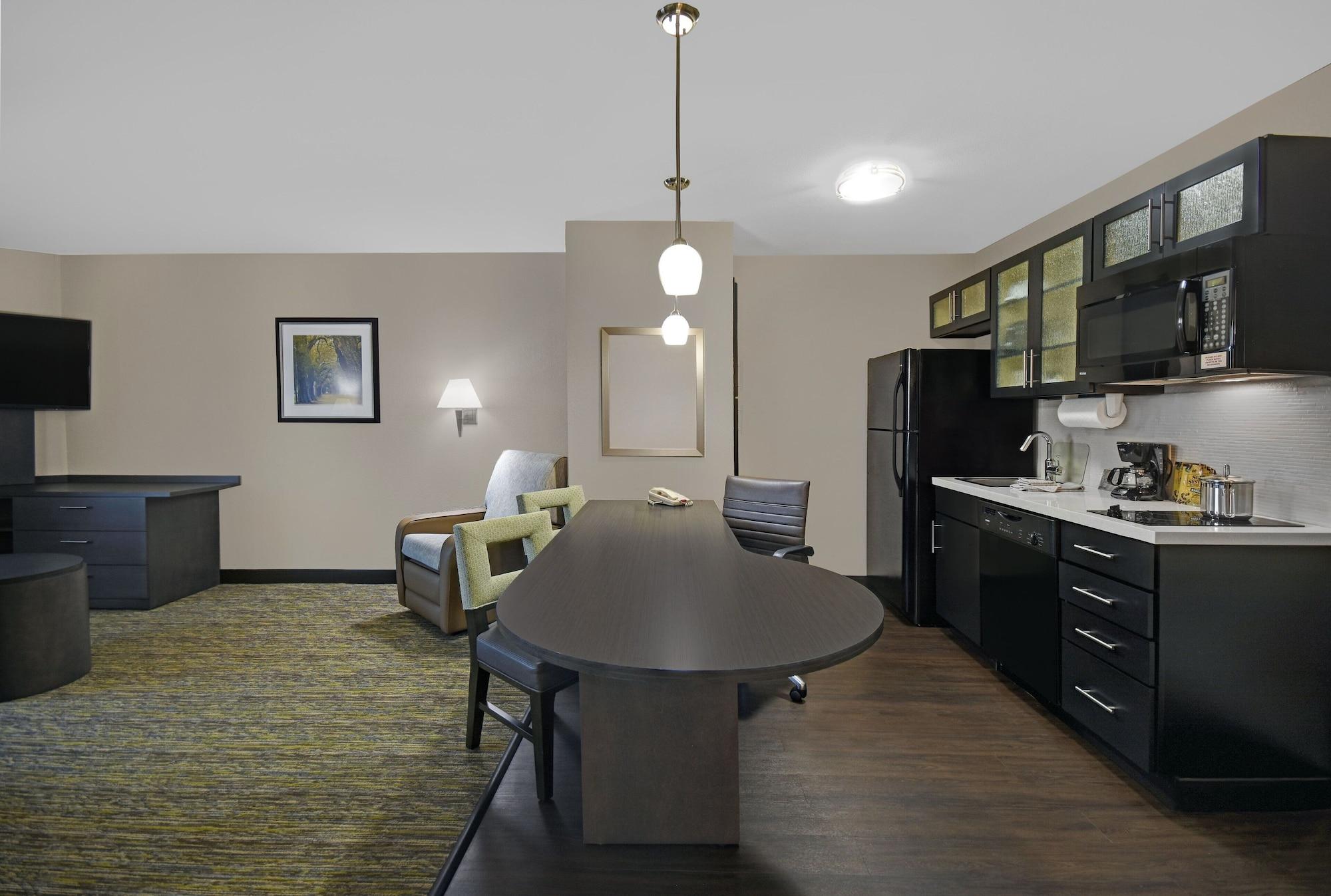 Candlewood Suites Sumter By Ihg Экстерьер фото