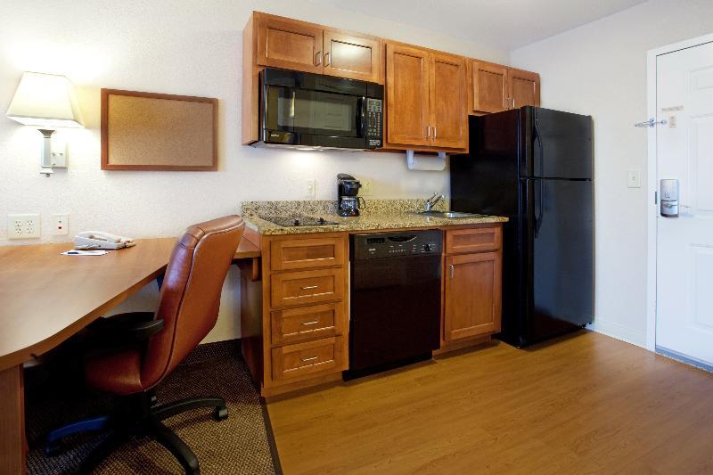 Candlewood Suites Sumter By Ihg Экстерьер фото